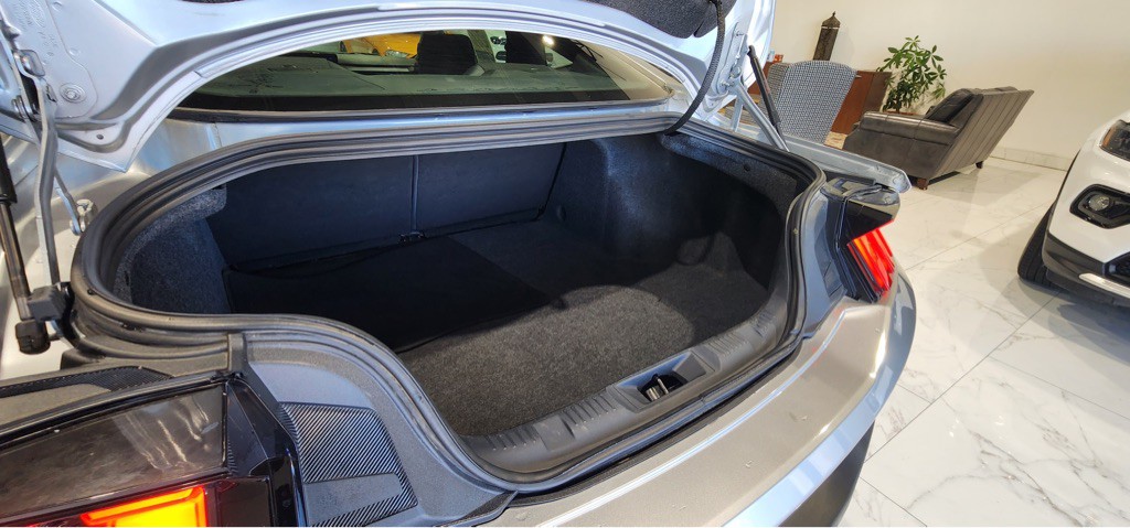 2024 Ford Mustang Image 16