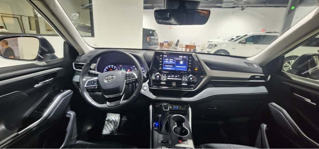 2022 Toyota Highlander Image 10