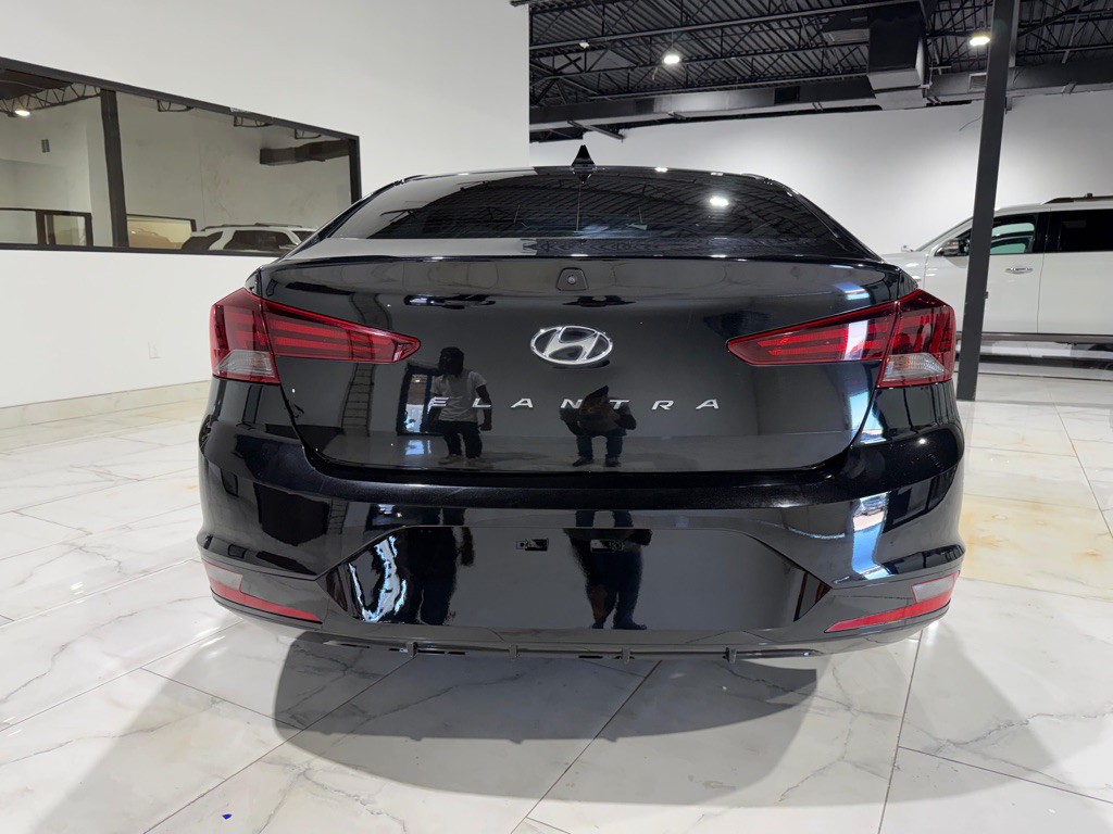 2020 Hyundai Elantra Image 6