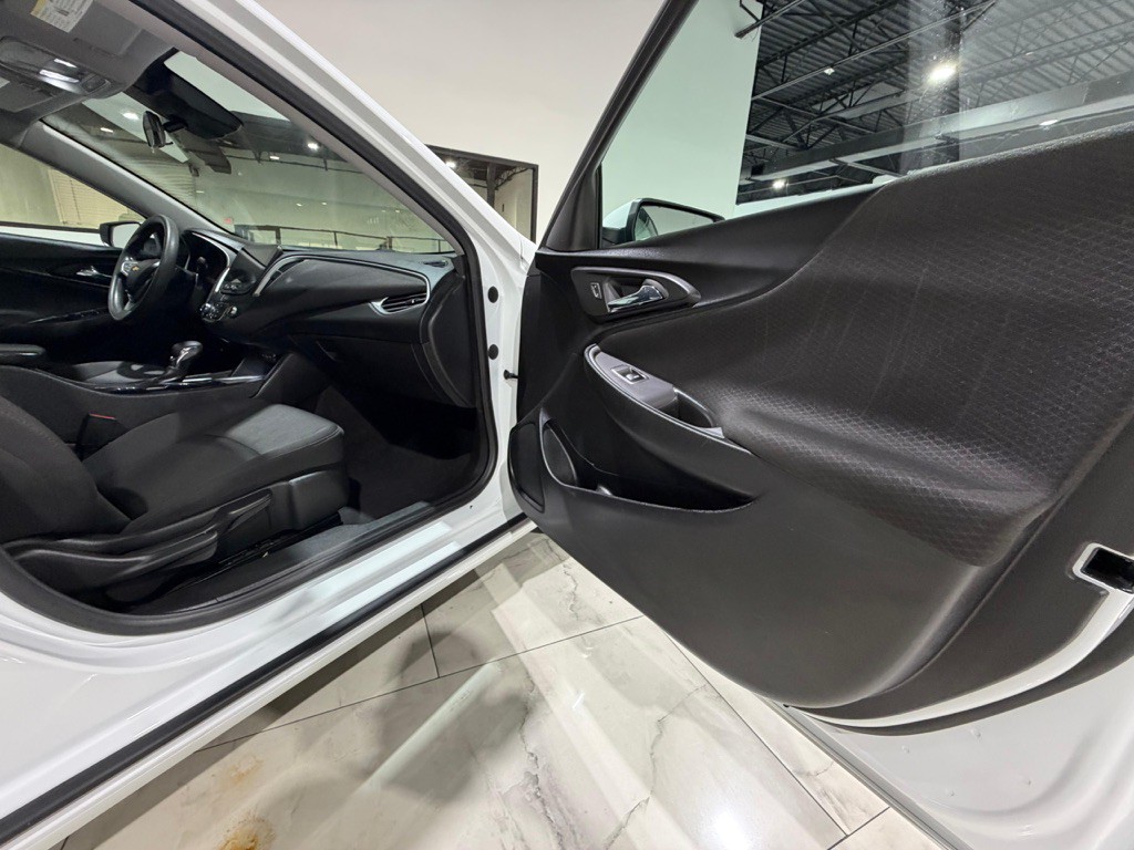 2020 Hyundai Elantra Image 34