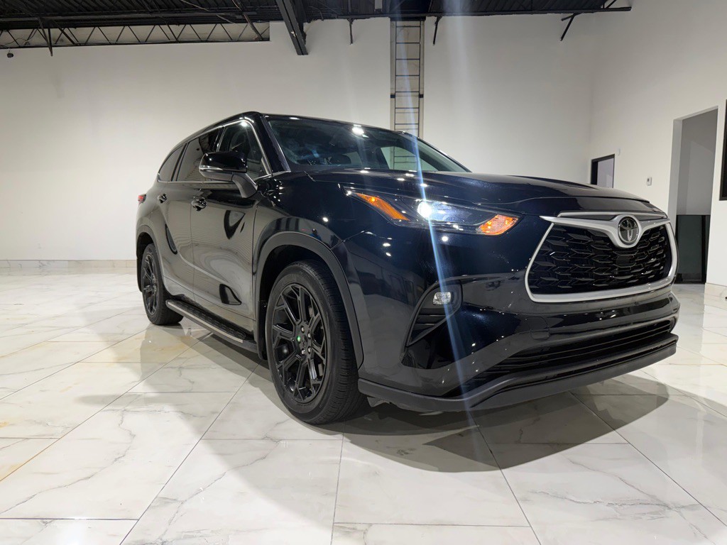 2022 Toyota Highlander Image 3