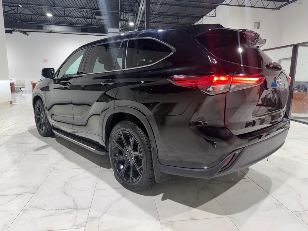 2022 Toyota Highlander Image 7