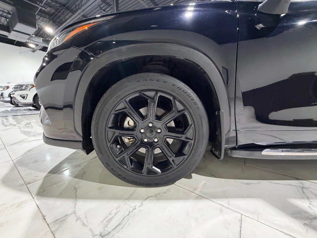 2022 Toyota Highlander Image 28