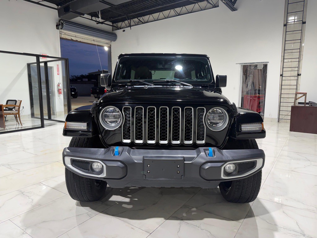2022 Jeep Wrangler Unlimited Image 2