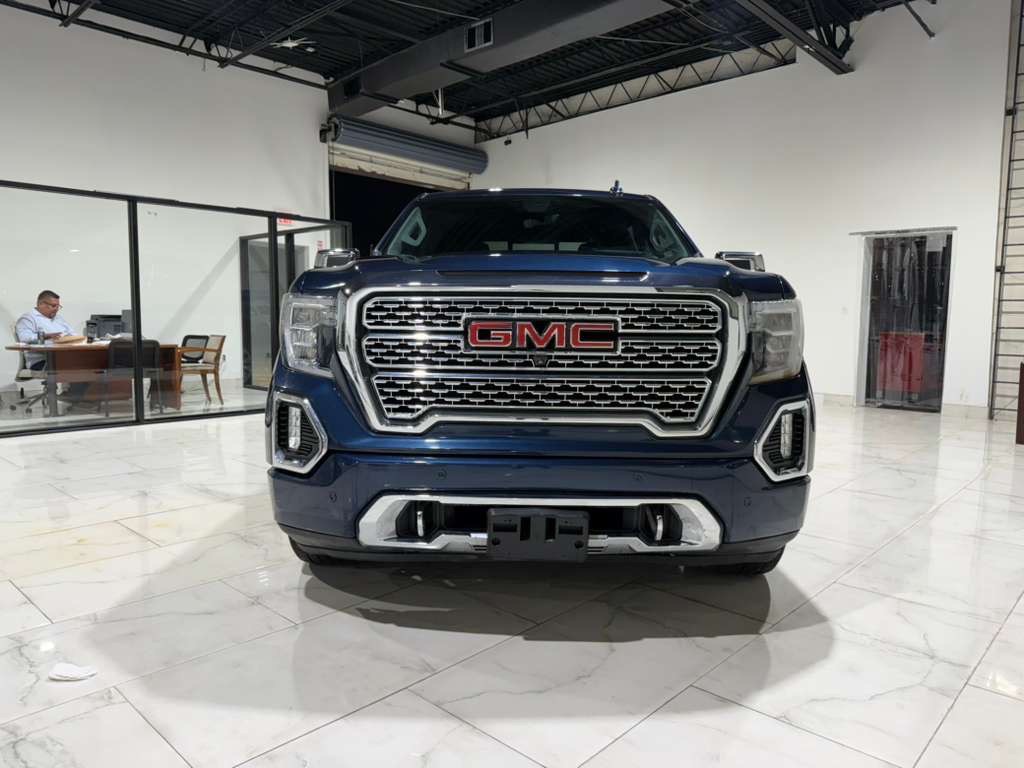 2020 GMC Sierra 1500 Image 2