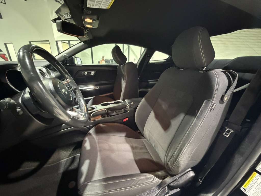 2018 Ford Mustang Image 20