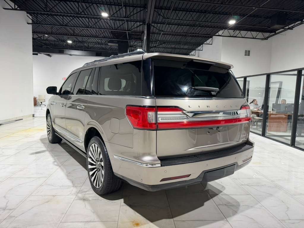 2019 Lincoln Navigator Image 6