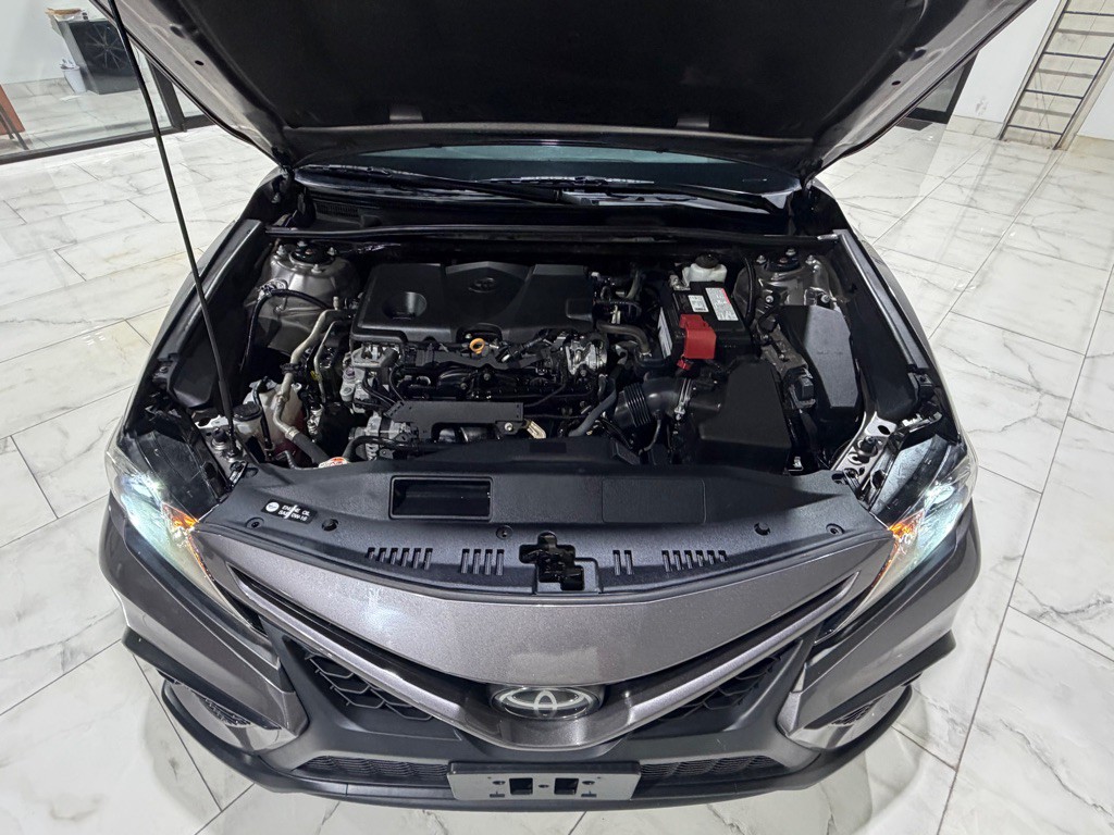2021 Toyota Camry Image 4