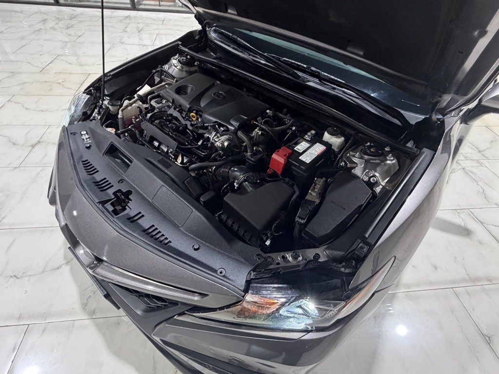 2021 Toyota Camry Image 5