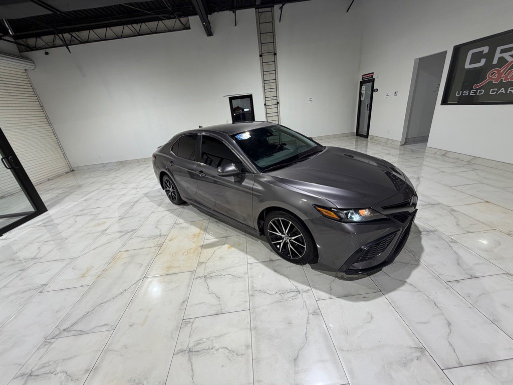 2021 Toyota Camry Image 7
