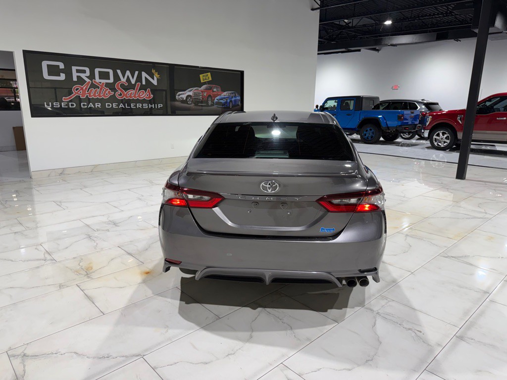 2021 Toyota Camry Image 11