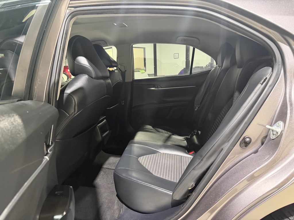 2021 Toyota Camry Image 15