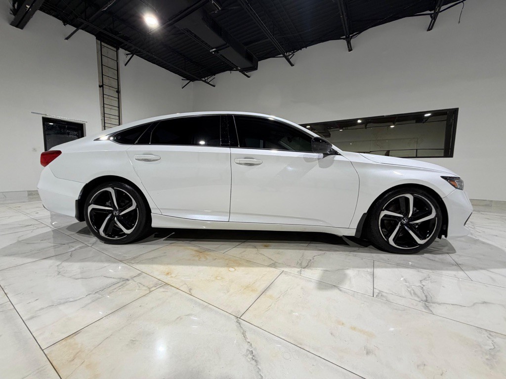 2021 Honda Accord Image 4