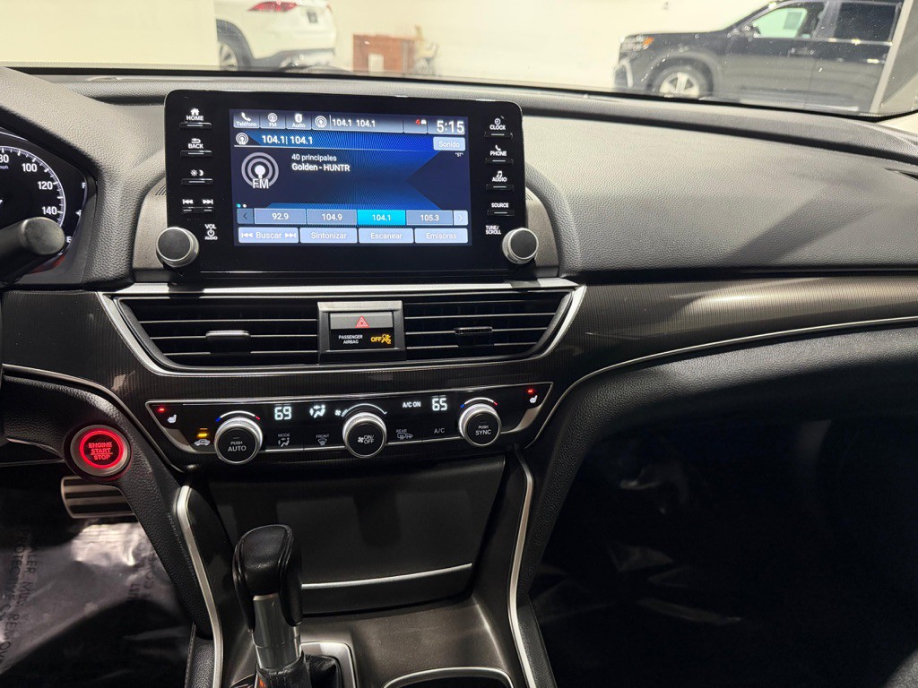 2021 Honda Accord Image 25