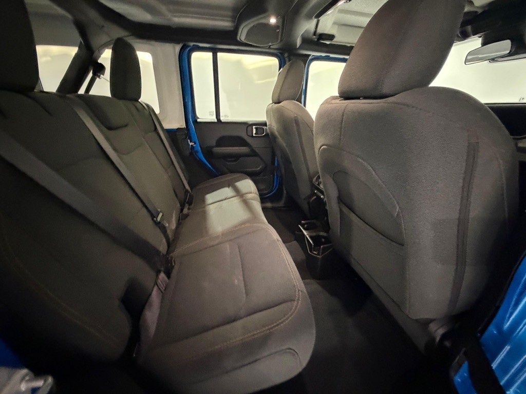 2025 Jeep Wrangler Image 24