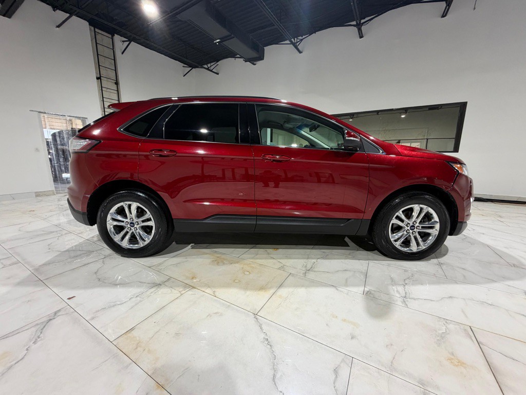 2018 Ford Edge Image 5