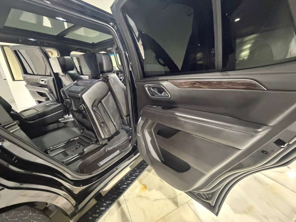 2021 Chevrolet Tahoe Image 11