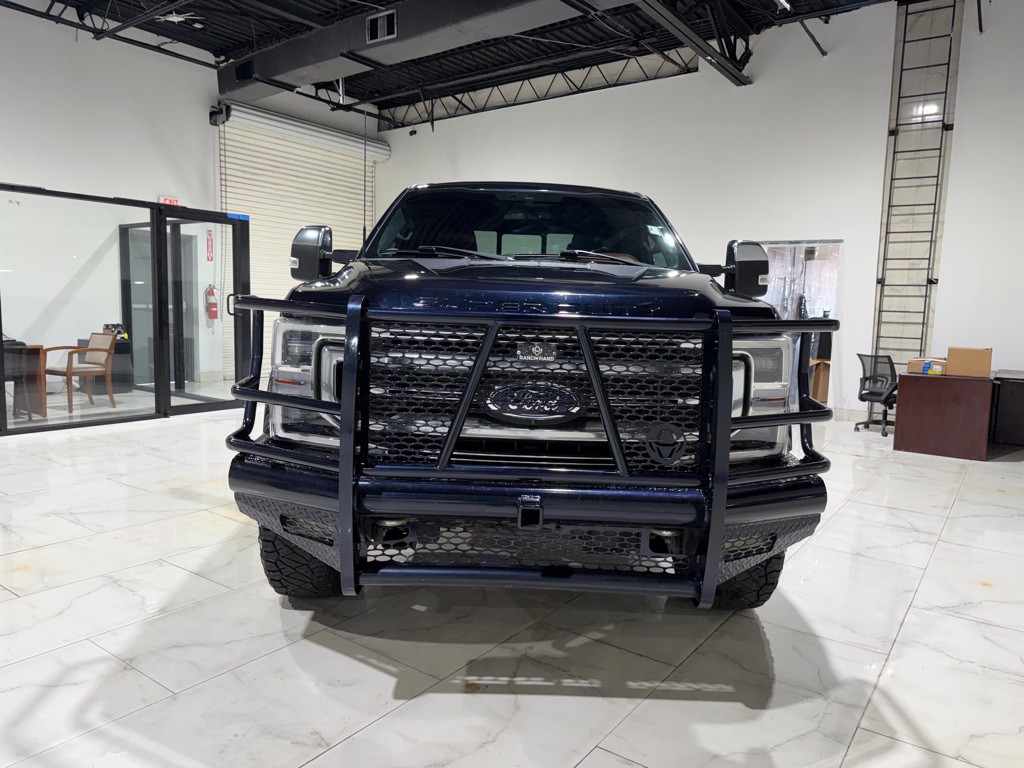 2022 Ford F-250 Image 2