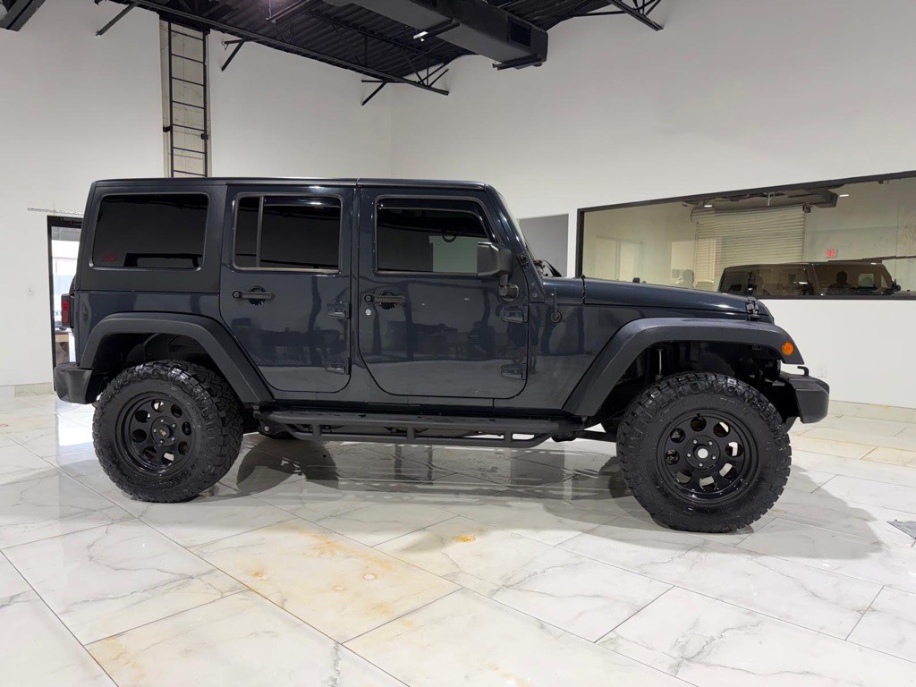 2016 Jeep Wrangler Unlimited Image 4