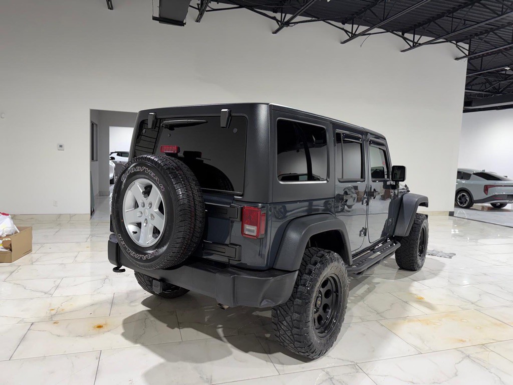 2016 Jeep Wrangler Unlimited Image 8