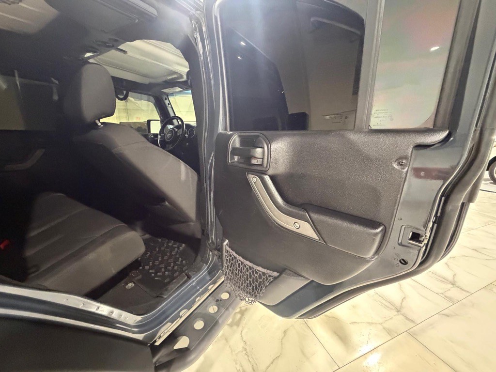 2016 Jeep Wrangler Unlimited Image 20