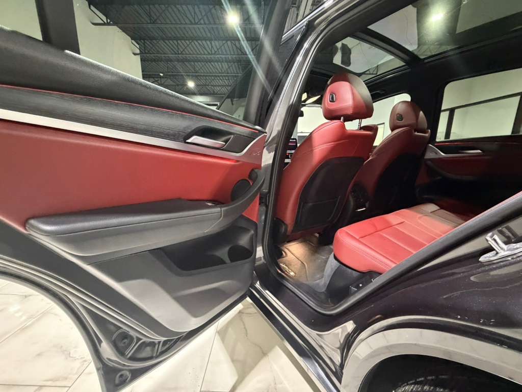 2022 BMW X3 Image 16