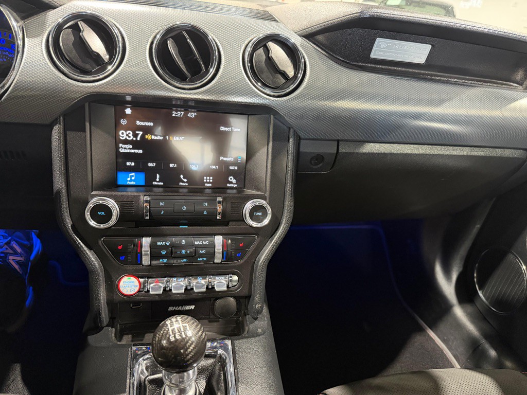 2017 Ford Mustang Image 30