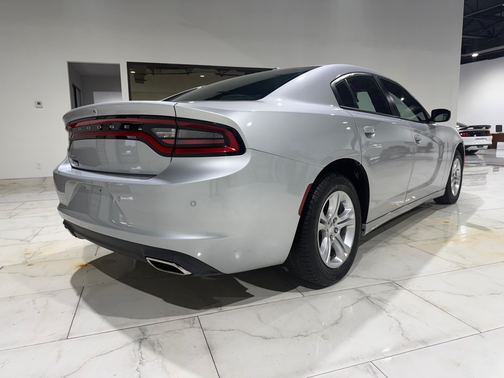 2022 Dodge Charger Image 9