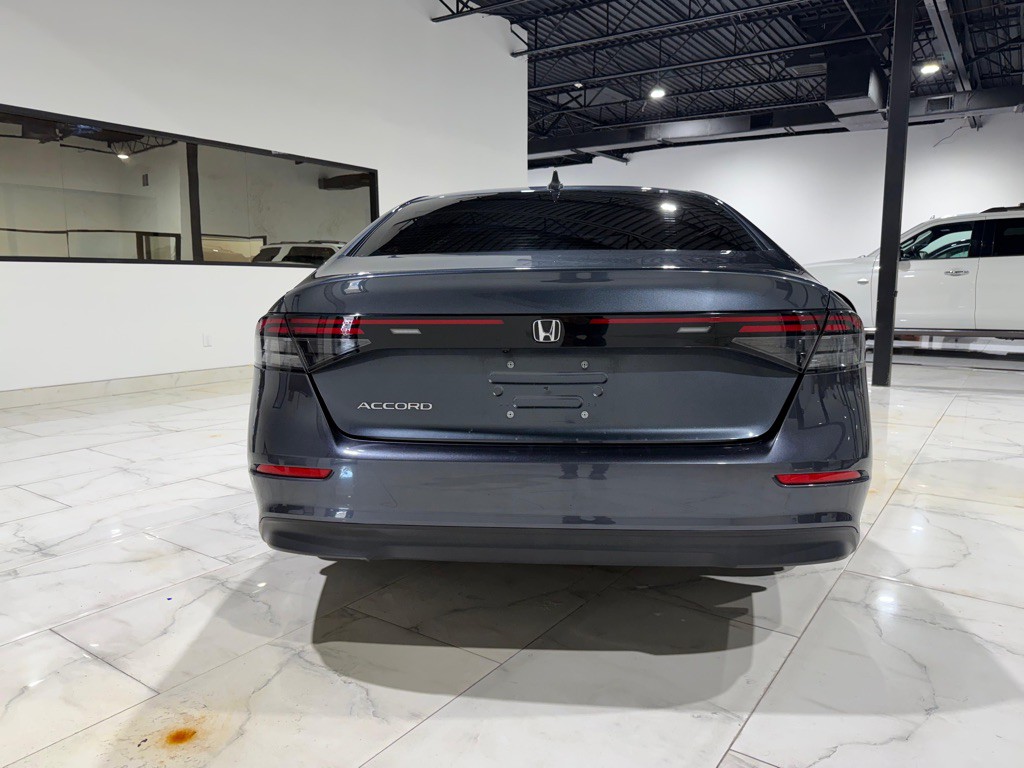 2023 Honda Accord Image 7