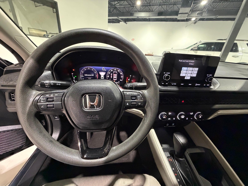2023 Honda Accord Image 28