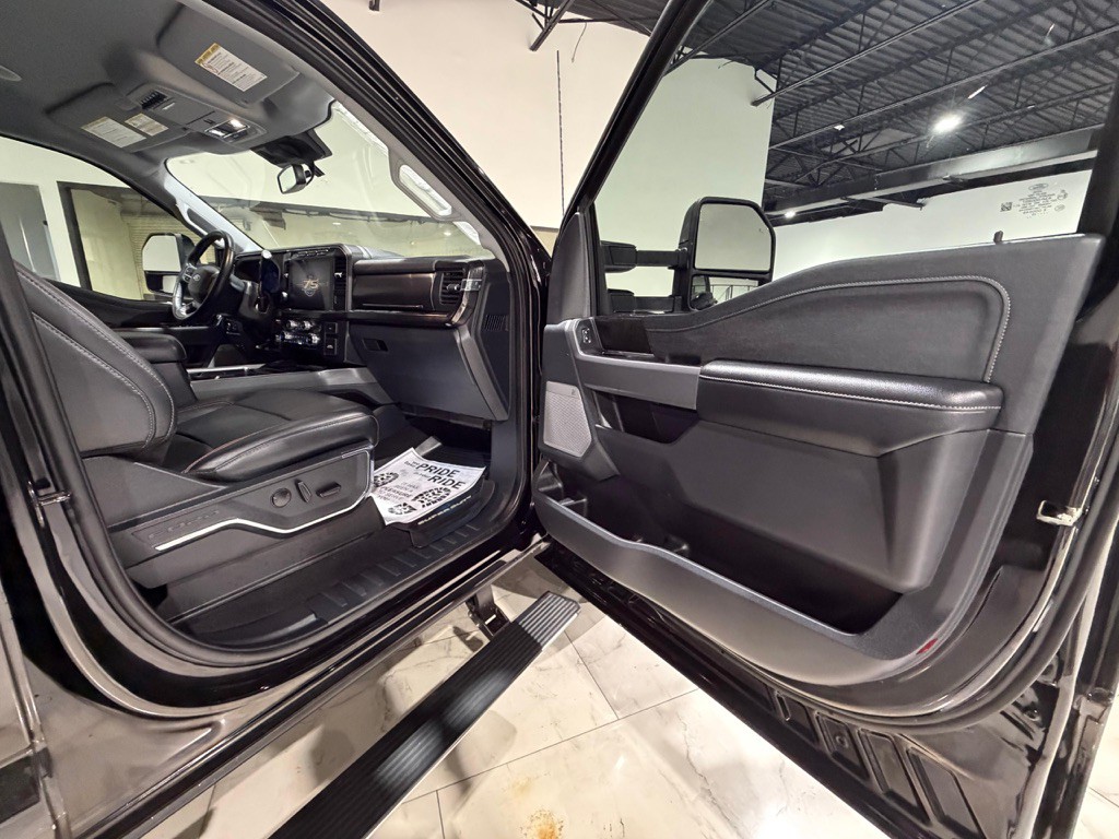 2023 Ford F-250 Image 26