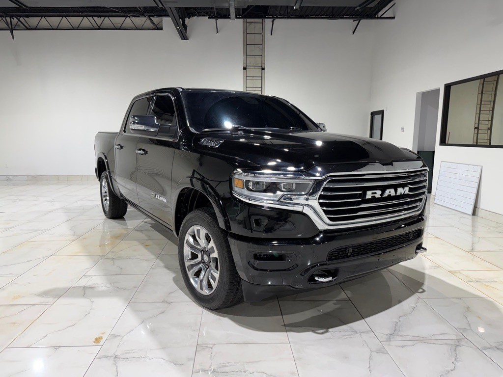 2020 RAM 1500 Image 3