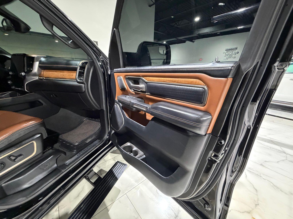 2020 RAM 1500 Image 12