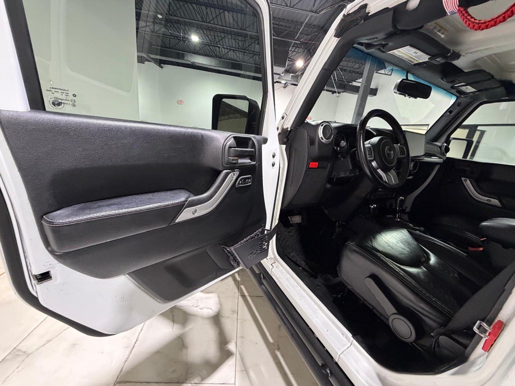 2017 Jeep Wrangler Unlimited Image 11