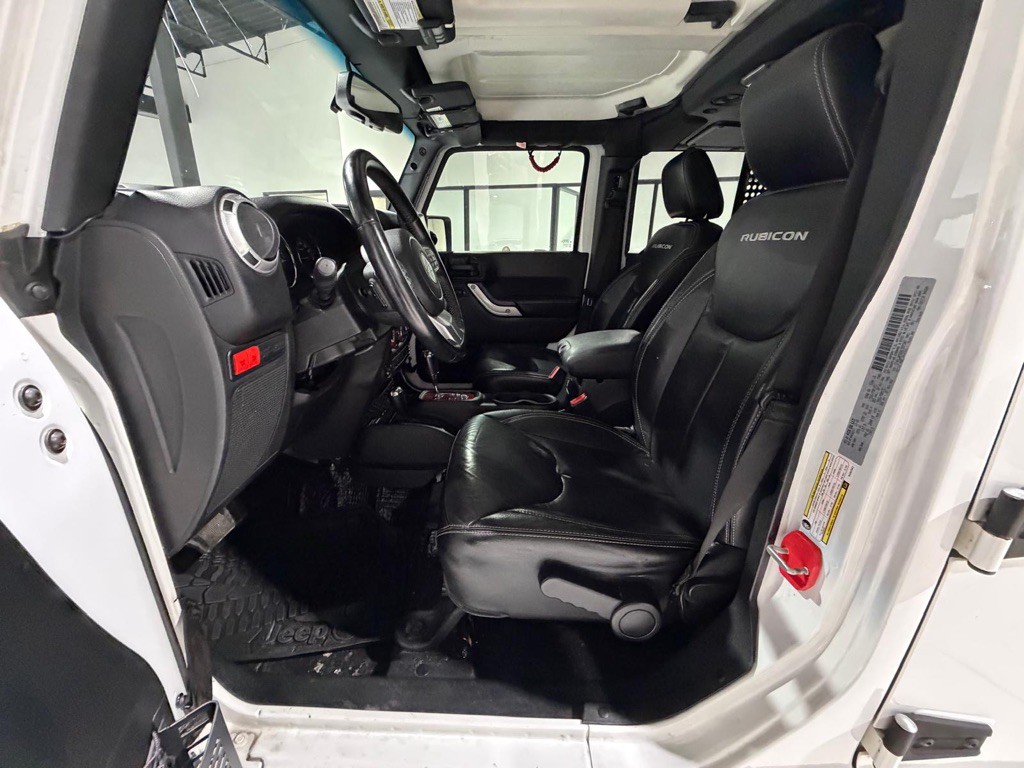 2017 Jeep Wrangler Unlimited Image 13