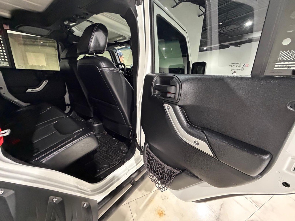 2017 Jeep Wrangler Unlimited Image 17