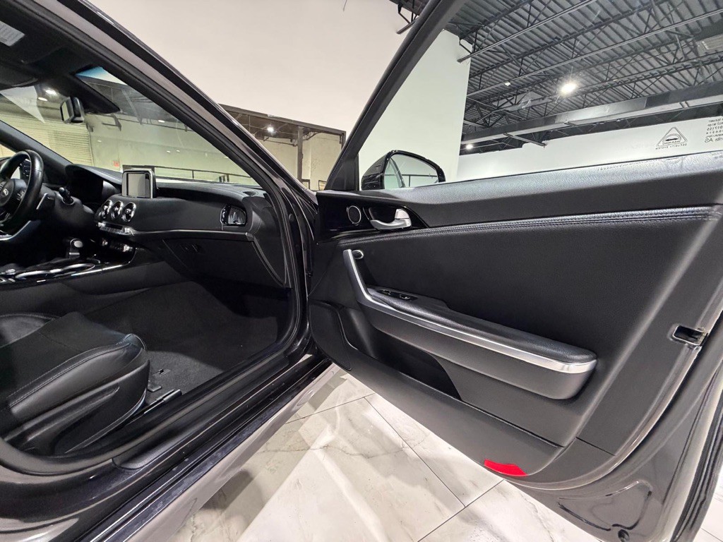 2020 Kia Stinger Image 12