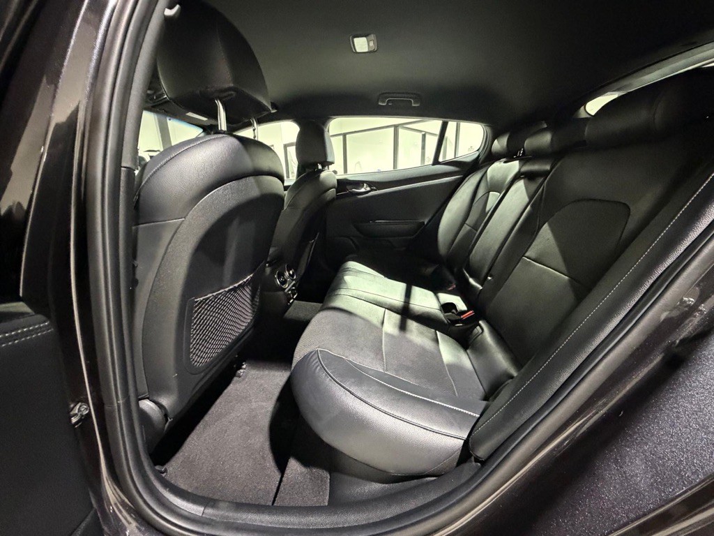 2020 Kia Stinger Image 16