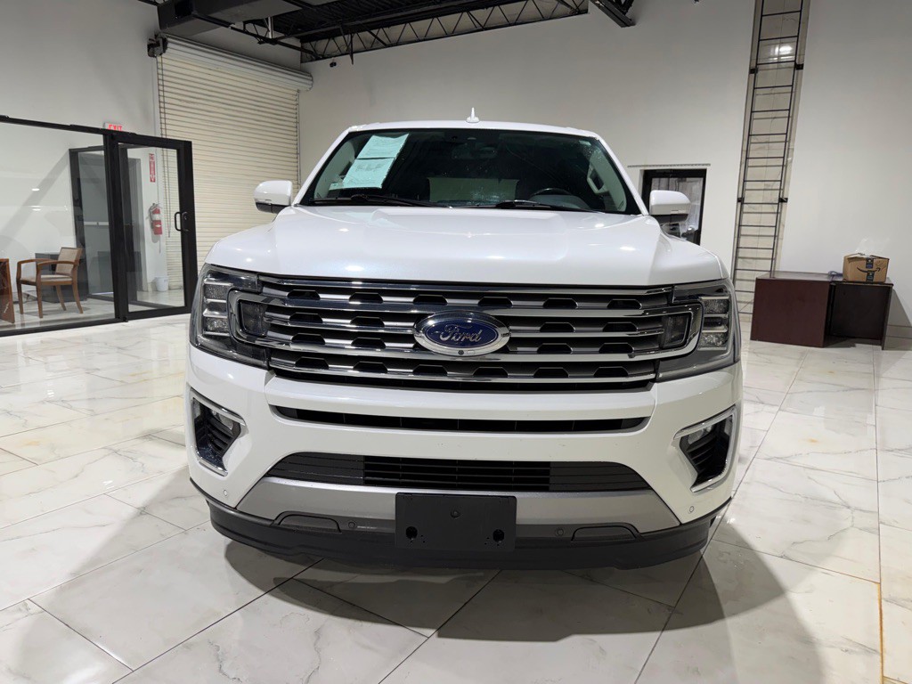 2020 Ford Expedition Image 2