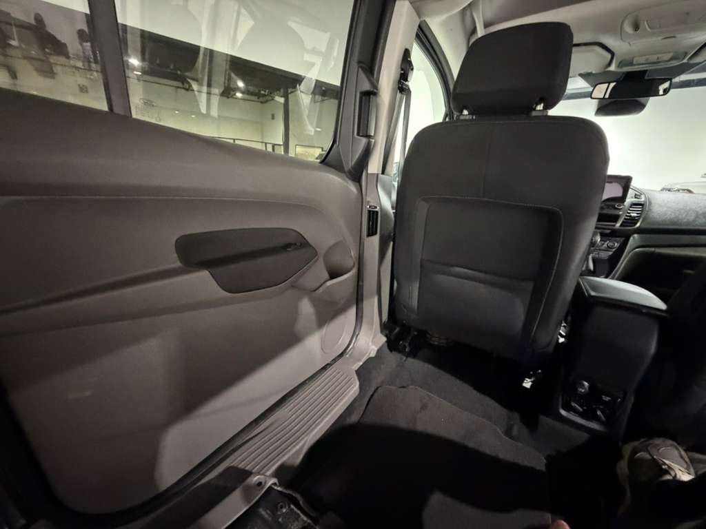 2020 Ford Transit Connect Image 12