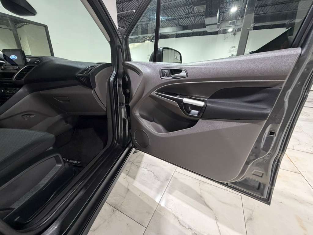2020 Ford Transit Connect Image 16