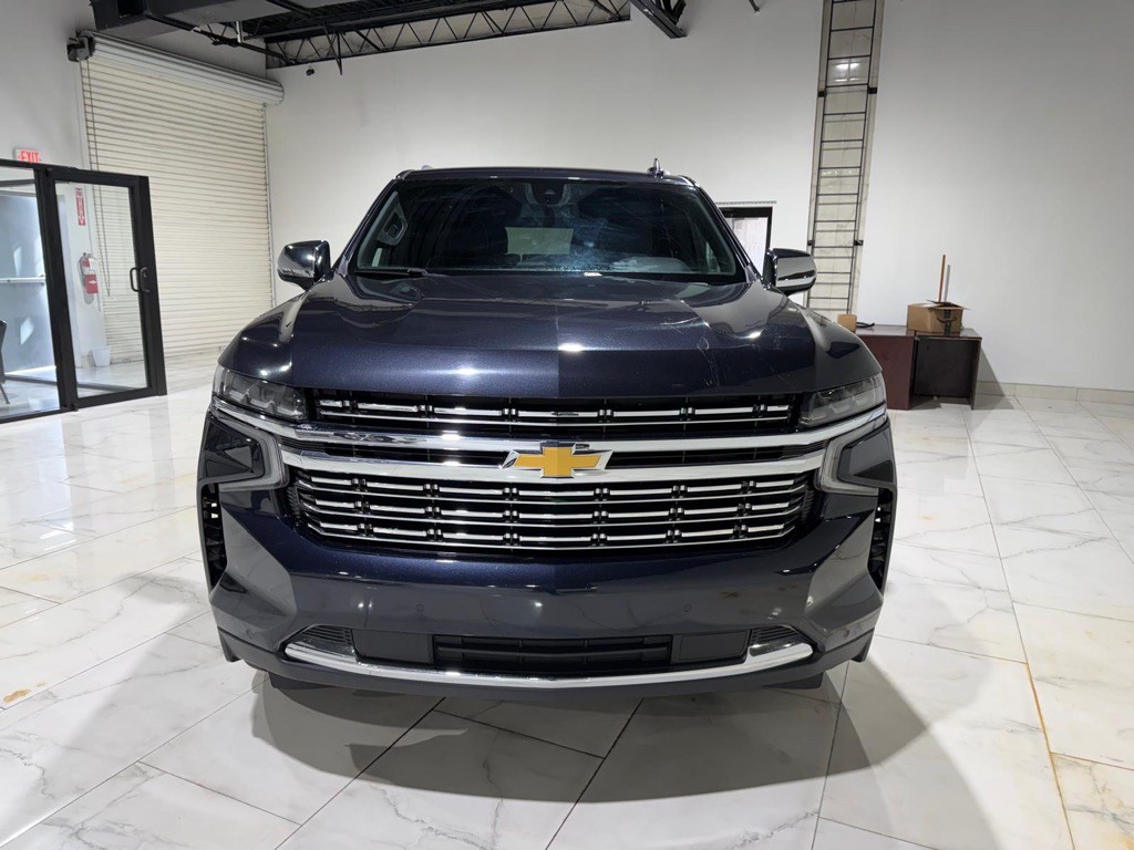 2023 Chevrolet Tahoe Image 2