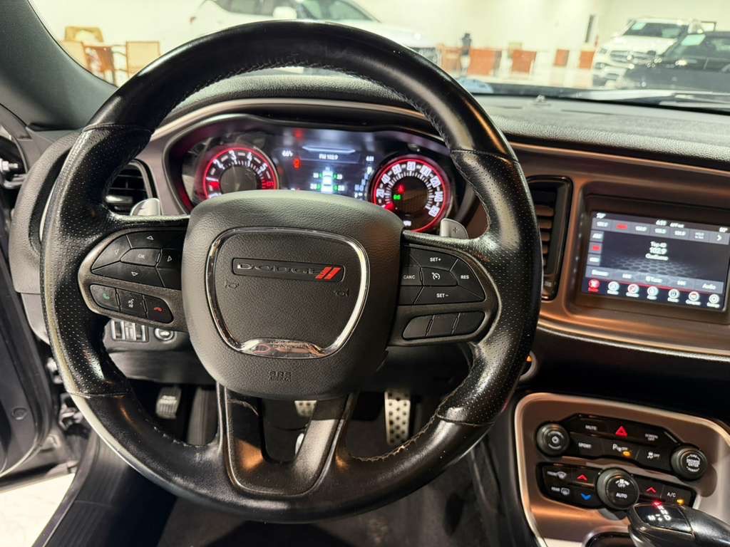 2022 Dodge Challenger Image 17