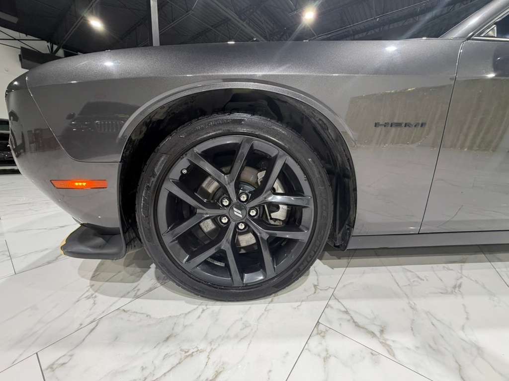 2022 Dodge Challenger Image 20