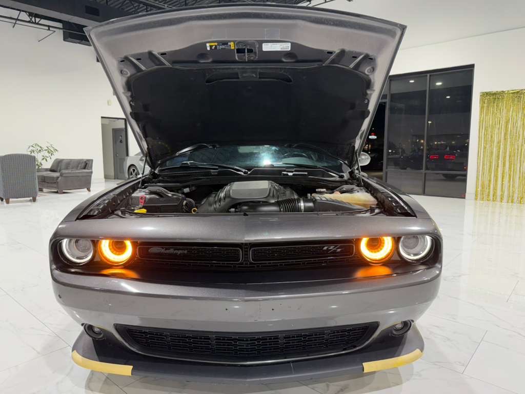 2022 Dodge Challenger Image 22