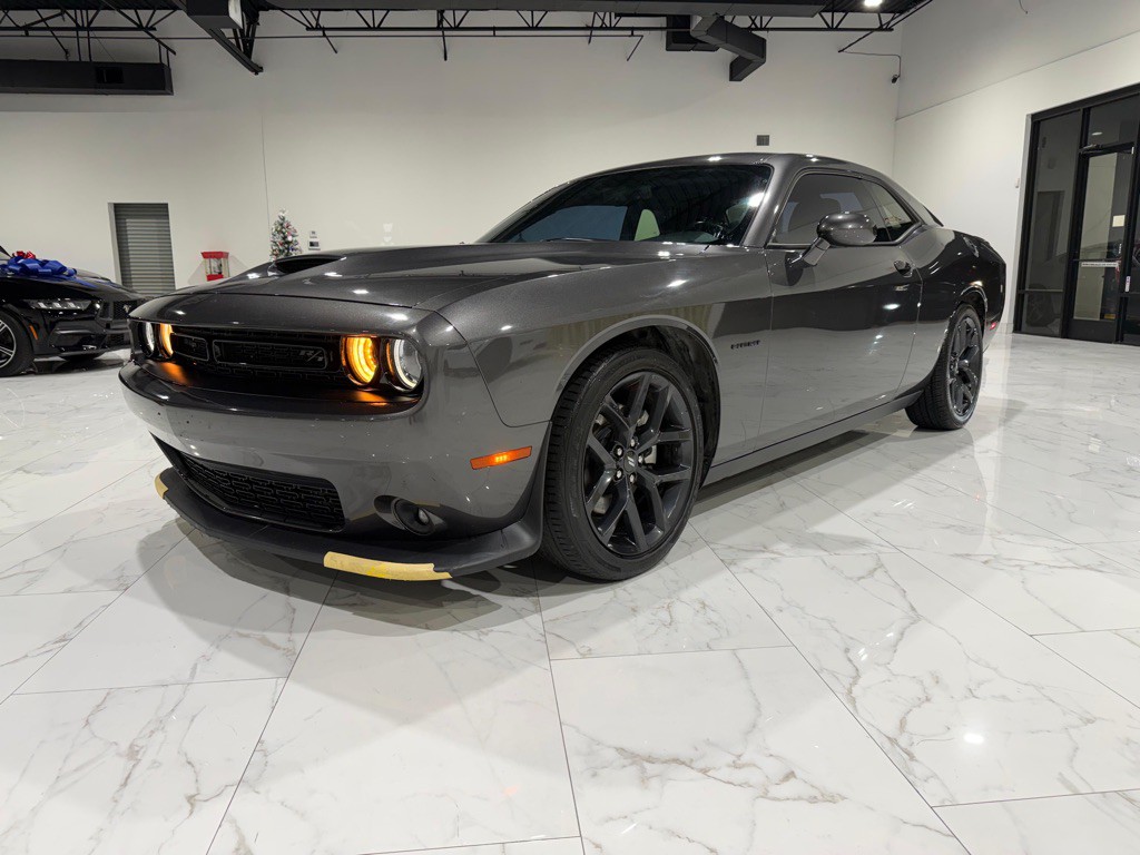 2022 Dodge Challenger Image 23