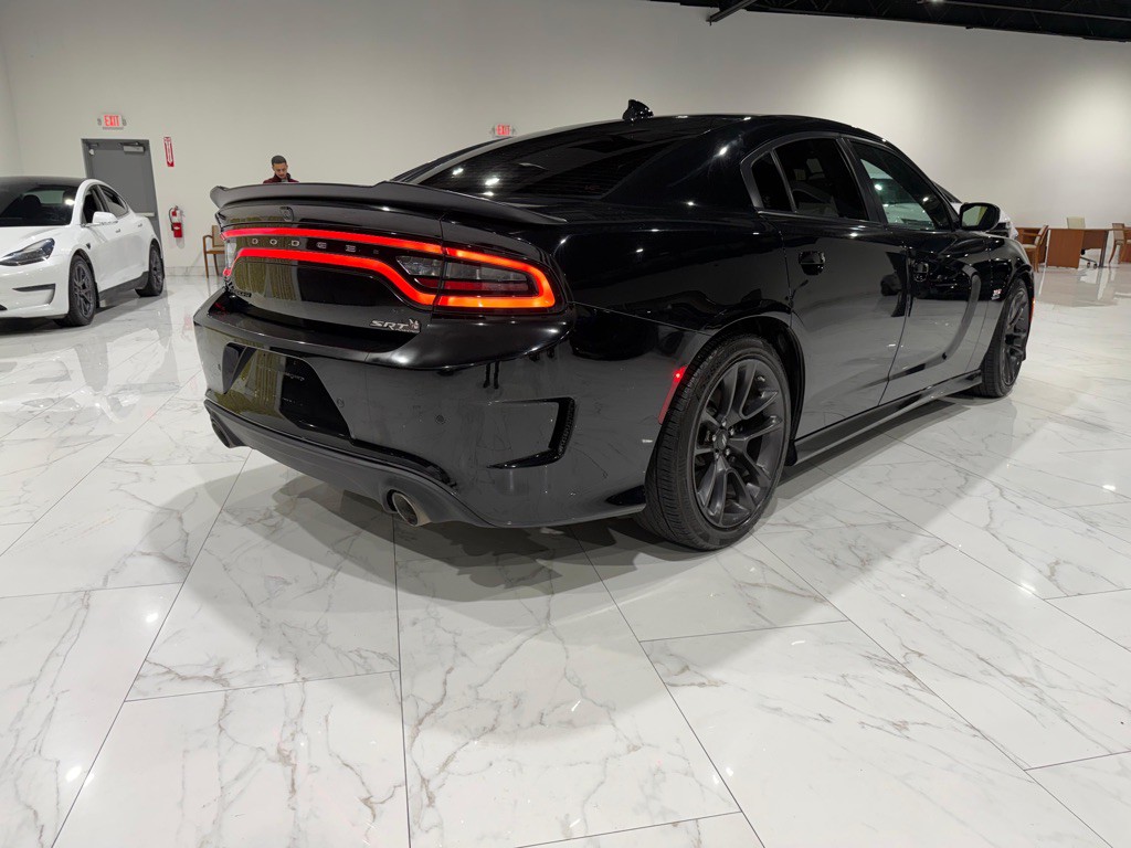 2021 Dodge Charger Image 8