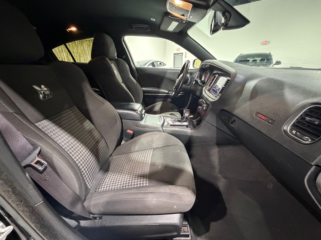 2021 Dodge Charger Image 11