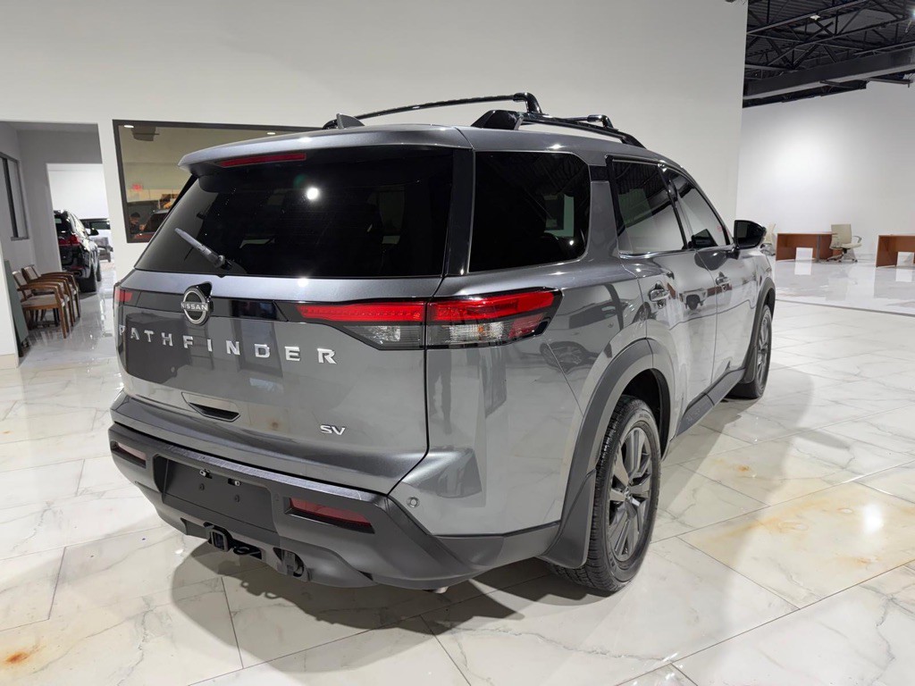 2022 Nissan Pathfinder Image 7