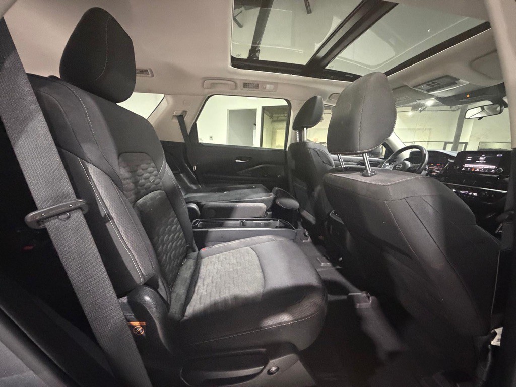 2022 Nissan Pathfinder Image 17